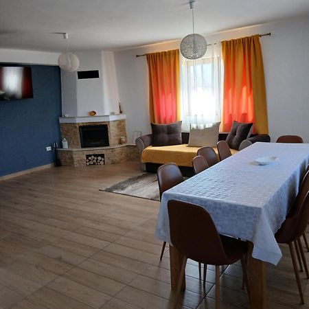 Casa Loredana Cîrţişoara Exterior foto