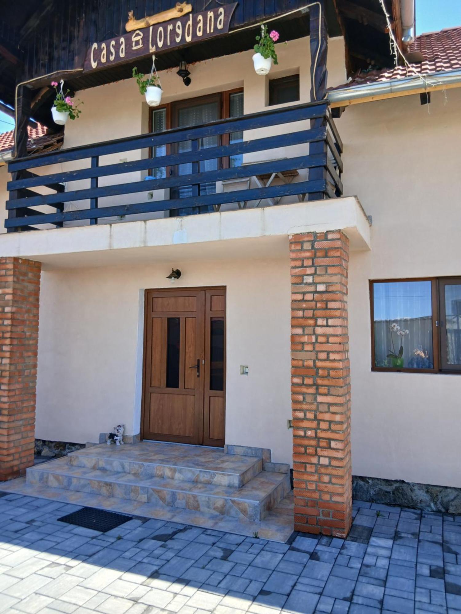 Casa Loredana Cîrţişoara Exterior foto