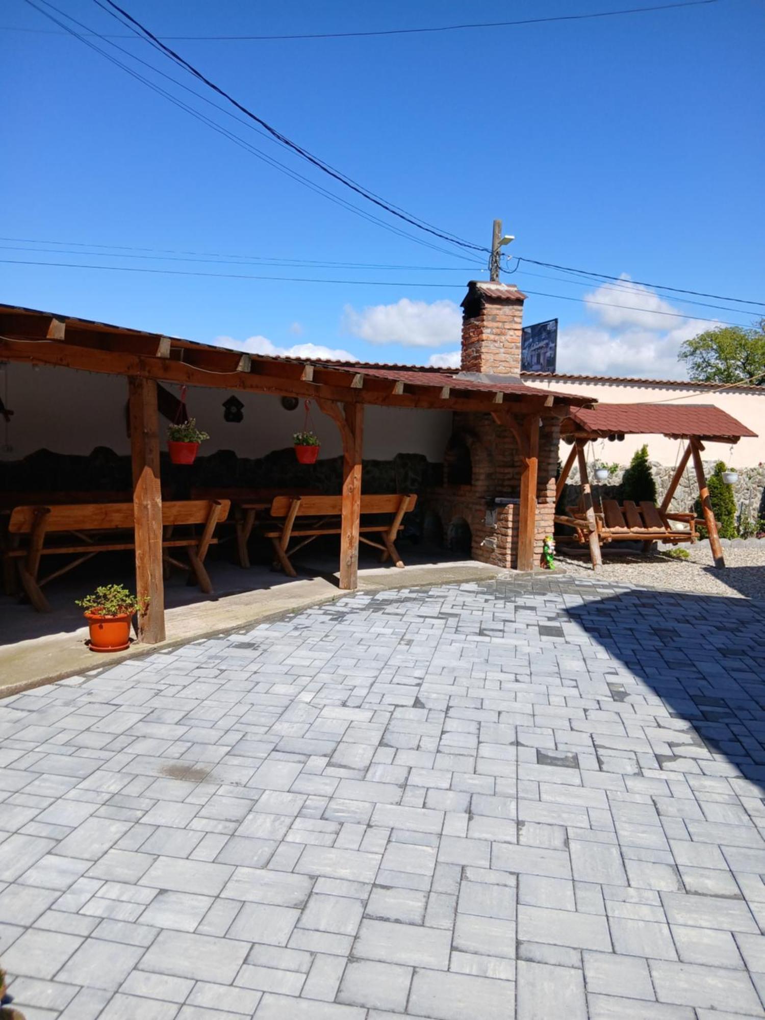 Casa Loredana Cîrţişoara Exterior foto